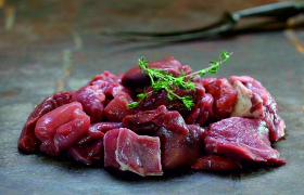 SPEZZATINO DI CINGHIALE-CERCO MACELLERIA RIBETTO PEROSA ARGENTINA